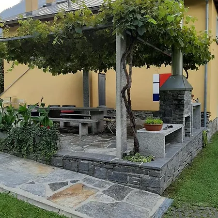 Bed and Breakfast Minisuite Cavegia Cabbiolo Lostallo