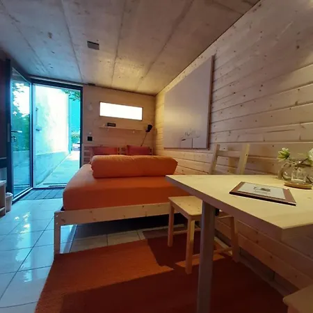 Minisuite Cavegia Cabbiolo Bed & Breakfast Lostallo